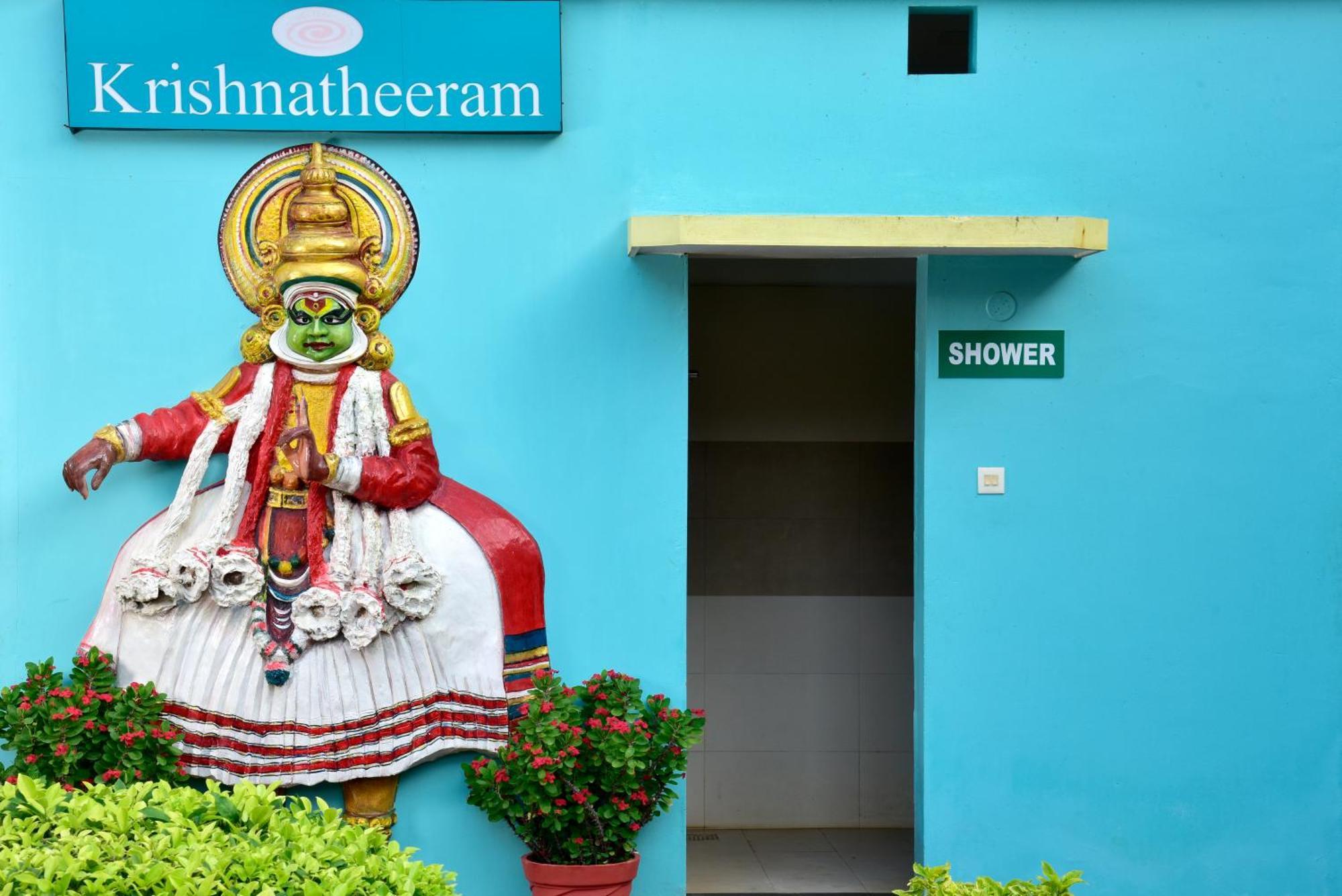 Krishnatheeram Ayur Holy Beach Resorts Varkala Bagian luar foto