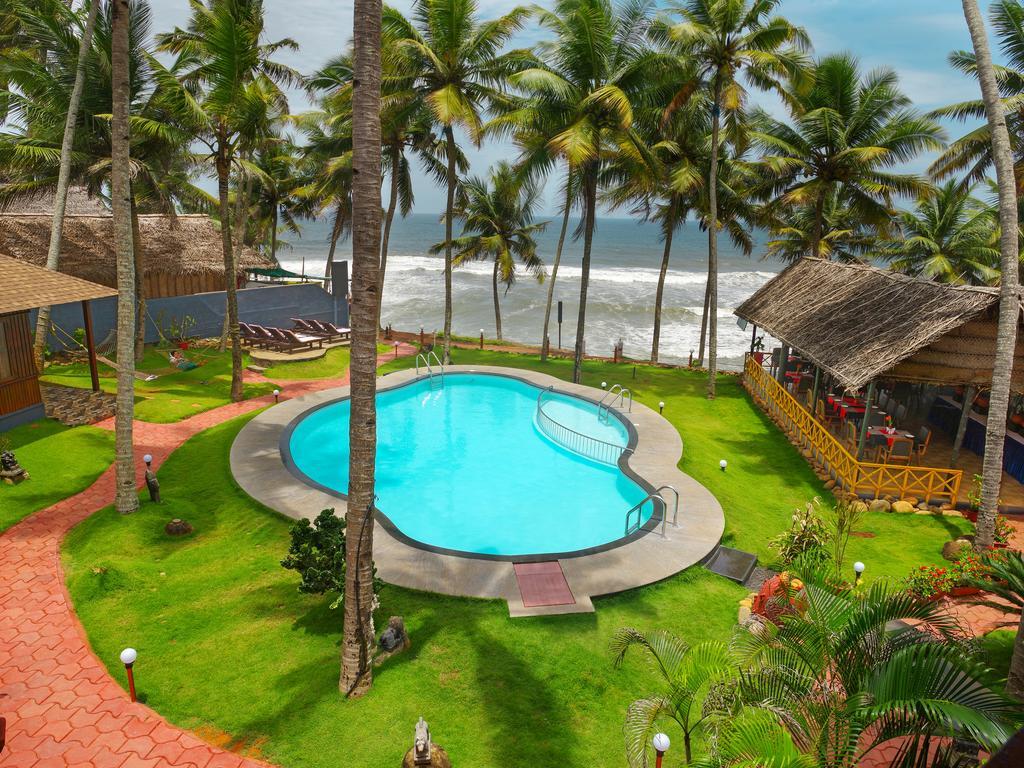 Krishnatheeram Ayur Holy Beach Resorts Varkala Bagian luar foto